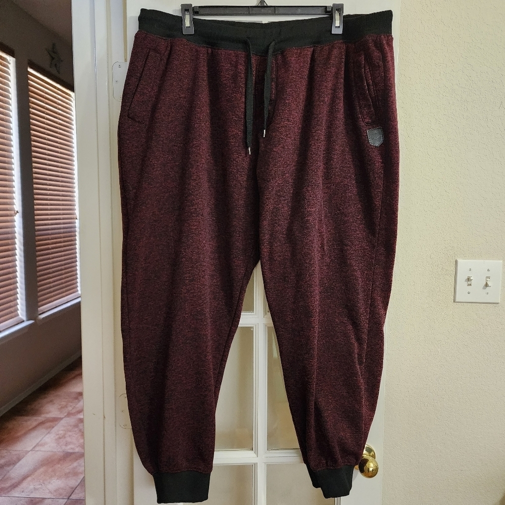 Southpole Authentic Collection Burgundy Jogger Sweatpants Men’s 5XB Big & Tall
